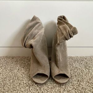 CL Kristin Cavallari Laurel Peep Toe Bootie 7.5